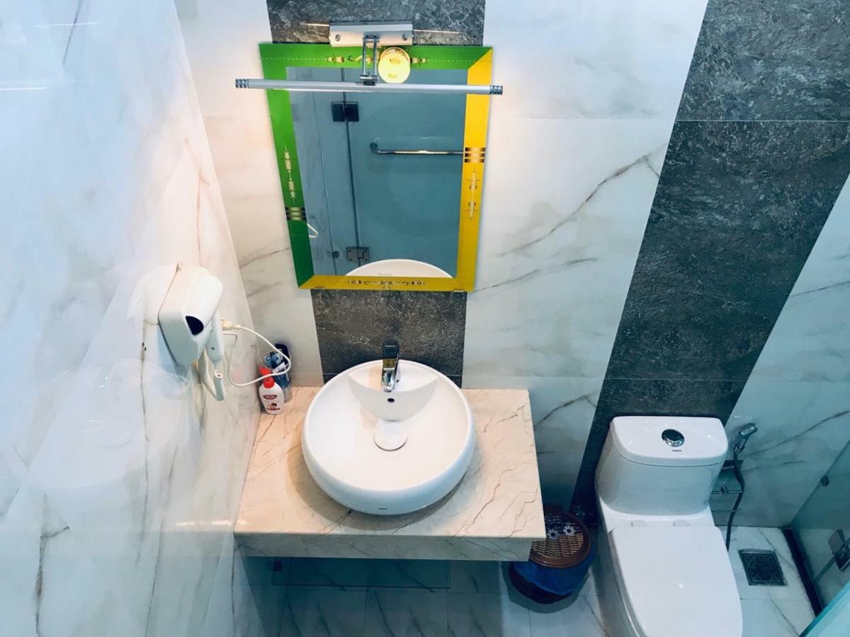 Khach San Nhu Yen Hotel На Транг Екстериор снимка